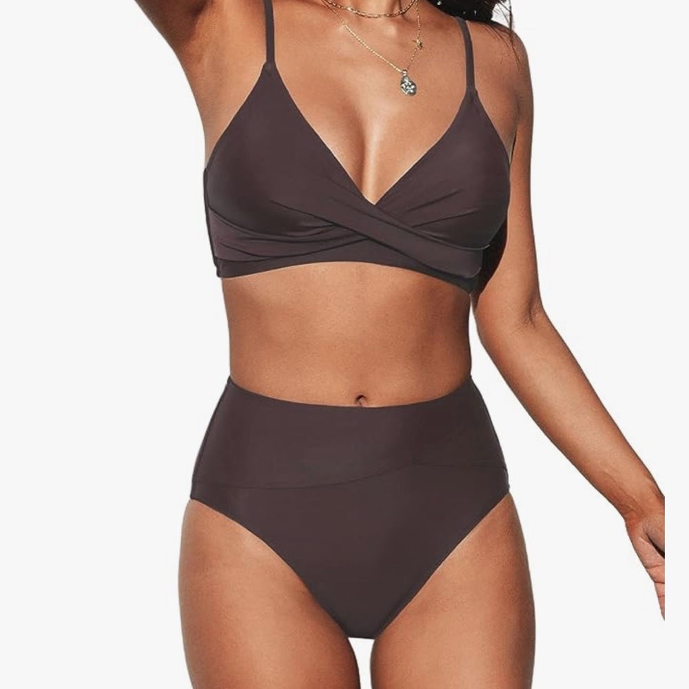 CUPSHE Women's Twist High-Waist Bikini Brown